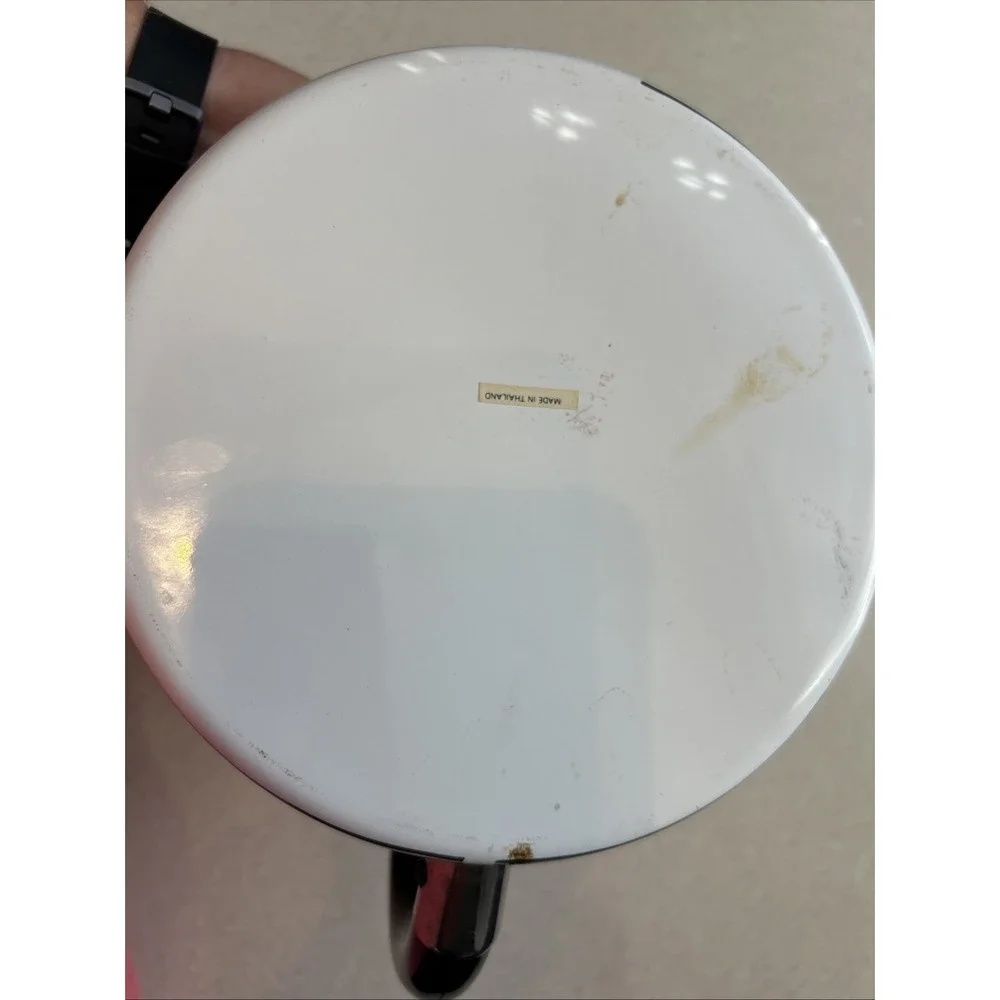 ROSHKO PORCELAIN Enamel on Steel Santa StoveTop Whistle Kettle Pot 3QT Christmas
